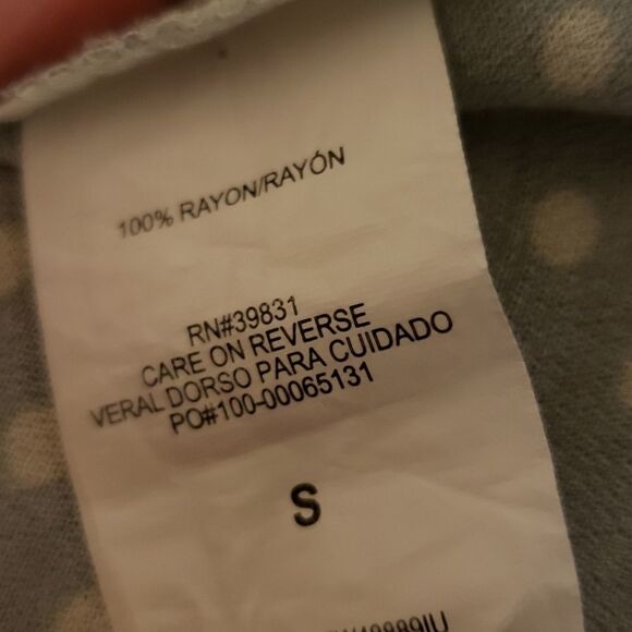 🔺️Jolt Blueish Gray Polka Dot Buttoned Top Small - Picture 7 of 8